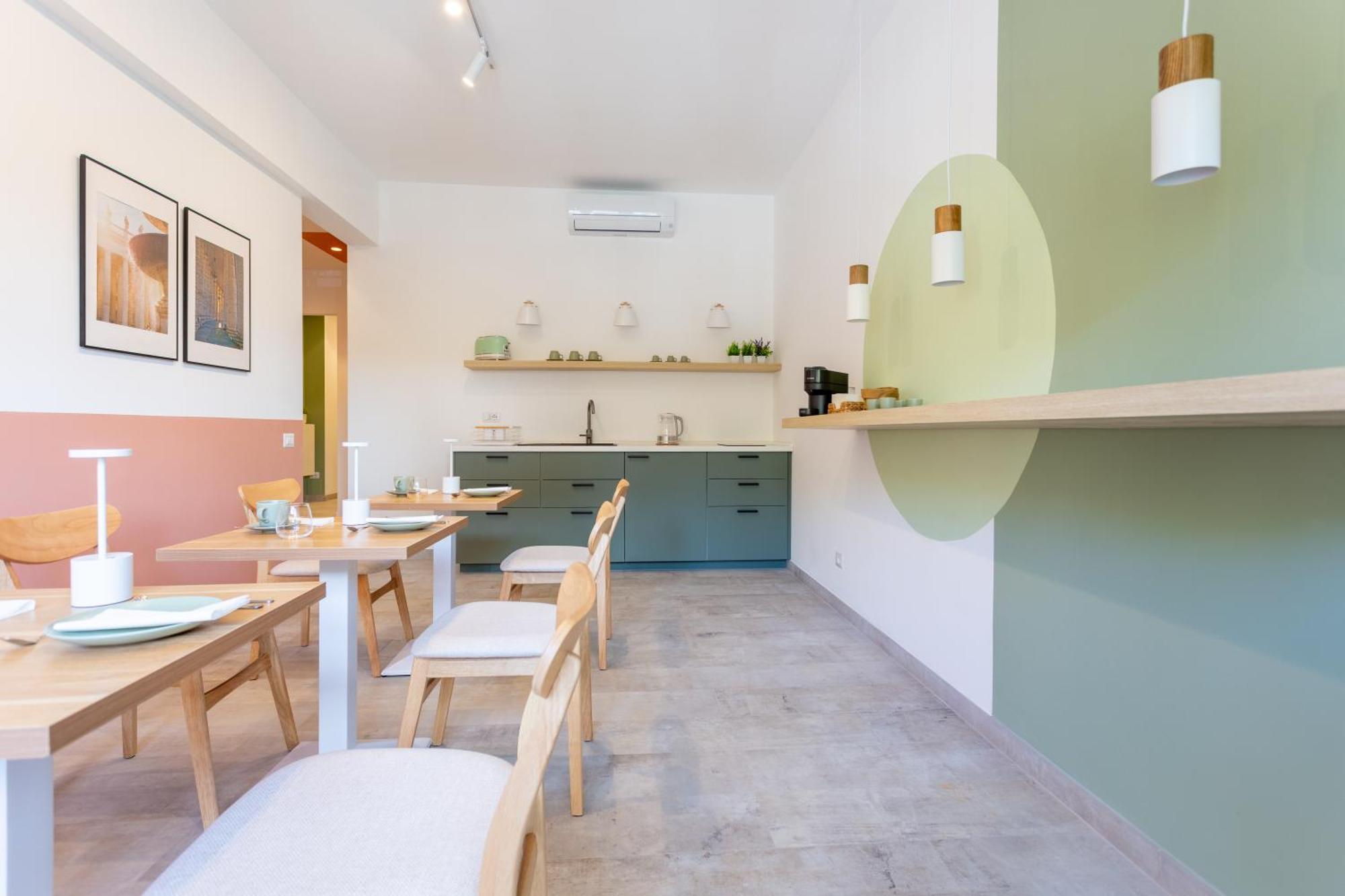633 Appia Design Affittacamere